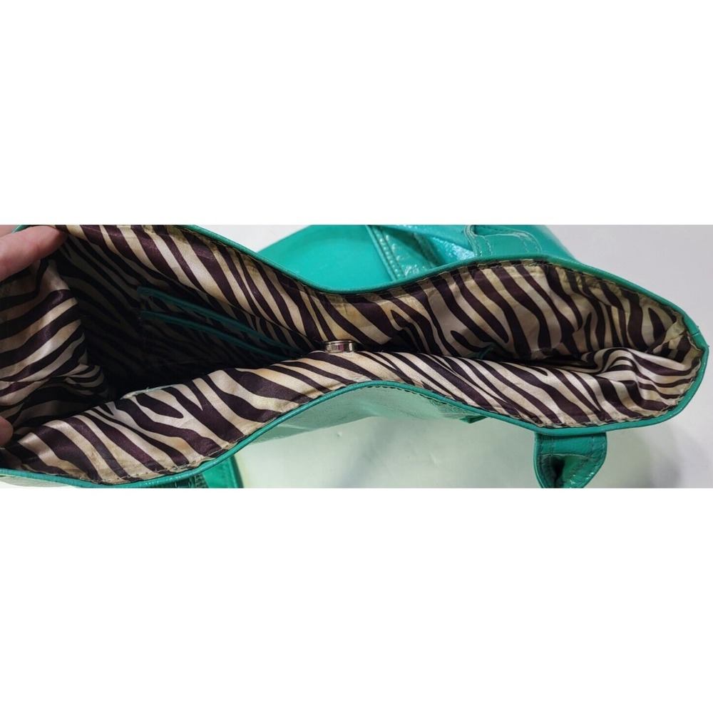 Vintage Guess Teal Shoulder Bag Silver Buckle Y2K Style Zebra Lining - Picture 15 of 16